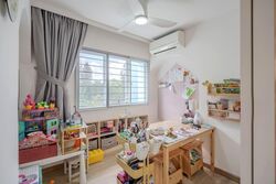 Blk 335 Kang Ching Road (Jurong West), HDB Executive #564558931